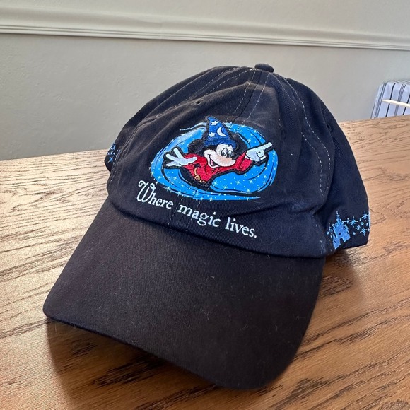 Disney Walt Disney World Mickey Mouse Sorcerer Strap Hat Cap Where Magic Lives - Picture 1 of 7